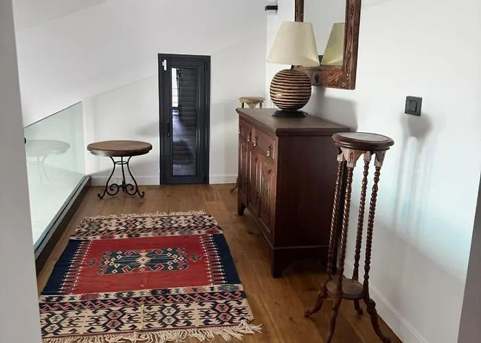 Urla Villa Βίλα *